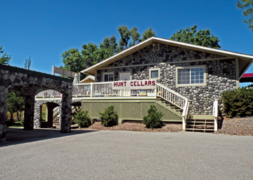 Hunt_Cellars_Tasting_Room