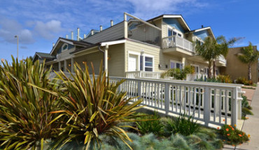 On the Beach Bed & Breakfast