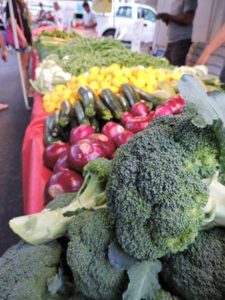 Farmers-market-broccoli_web