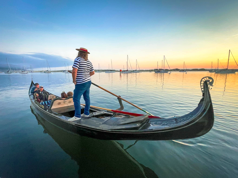 Gondola rides Morro Bay