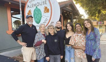 music, dancing, food and drink Los Osos Olde Alehouse
